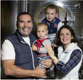 �N���[�K�[�E�t�@�~���[�E���C���Y